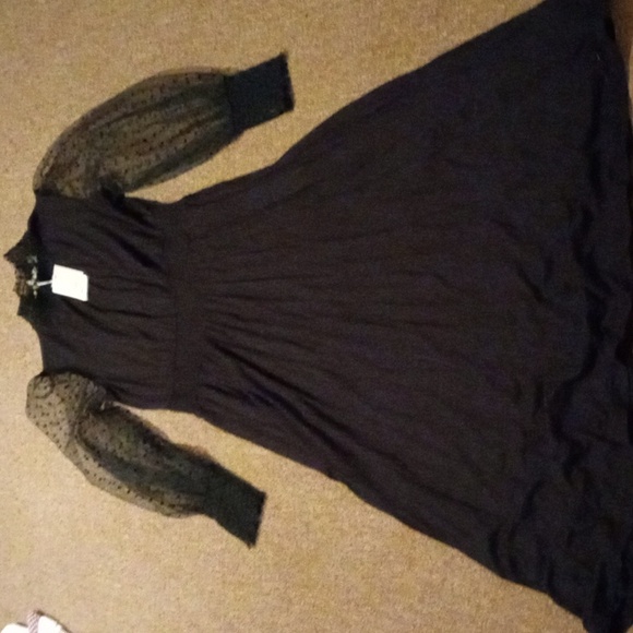 BODEN TULLED SLEEVE BLACK SEMI FITTED SMOCKED DRESS SIZE 8 NWT - Picture 2 of 13